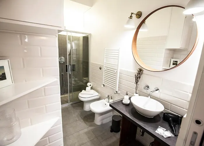 Apartment Lovely And Modern Flat Near The Colosseum Rom